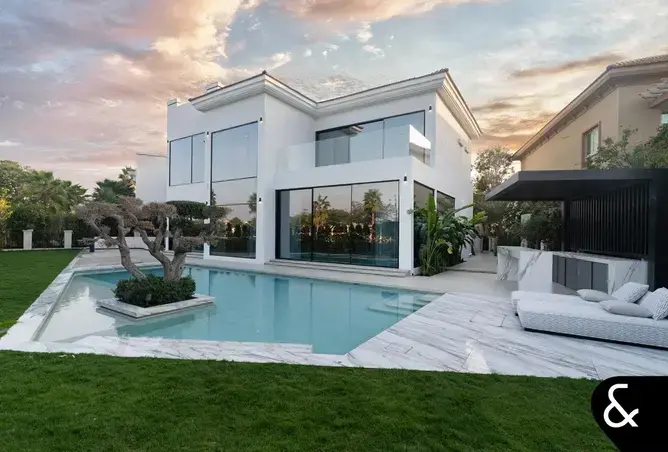 Turnkey Extended 5 Bed Villa | Skyline Views