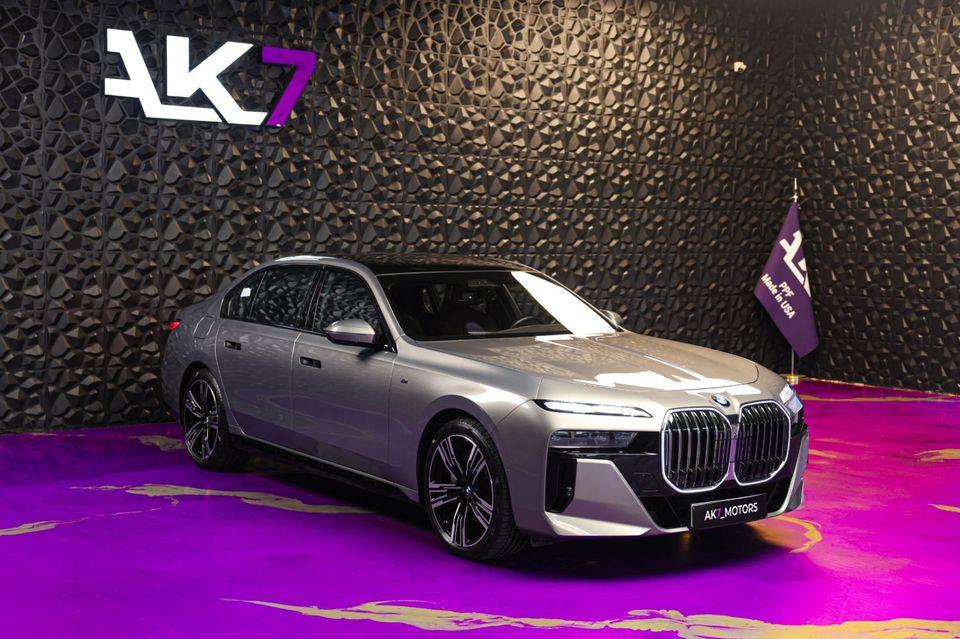 BMW 740i 2023