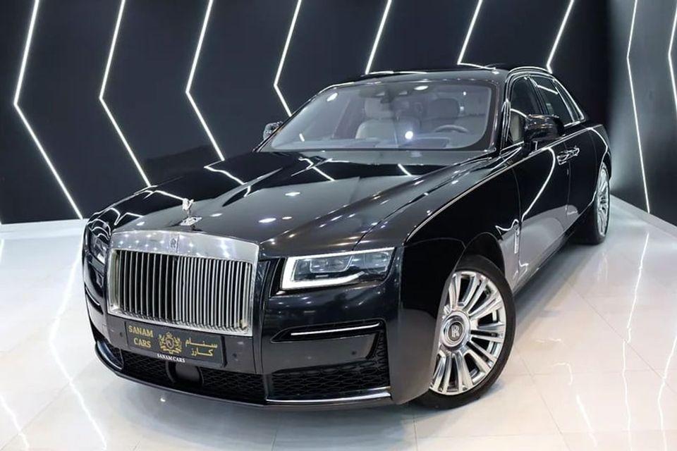 Rolls-Royce Ghost Std 6.6L Picnic Tables, Full Body PPF, GCC Specs!! 2021